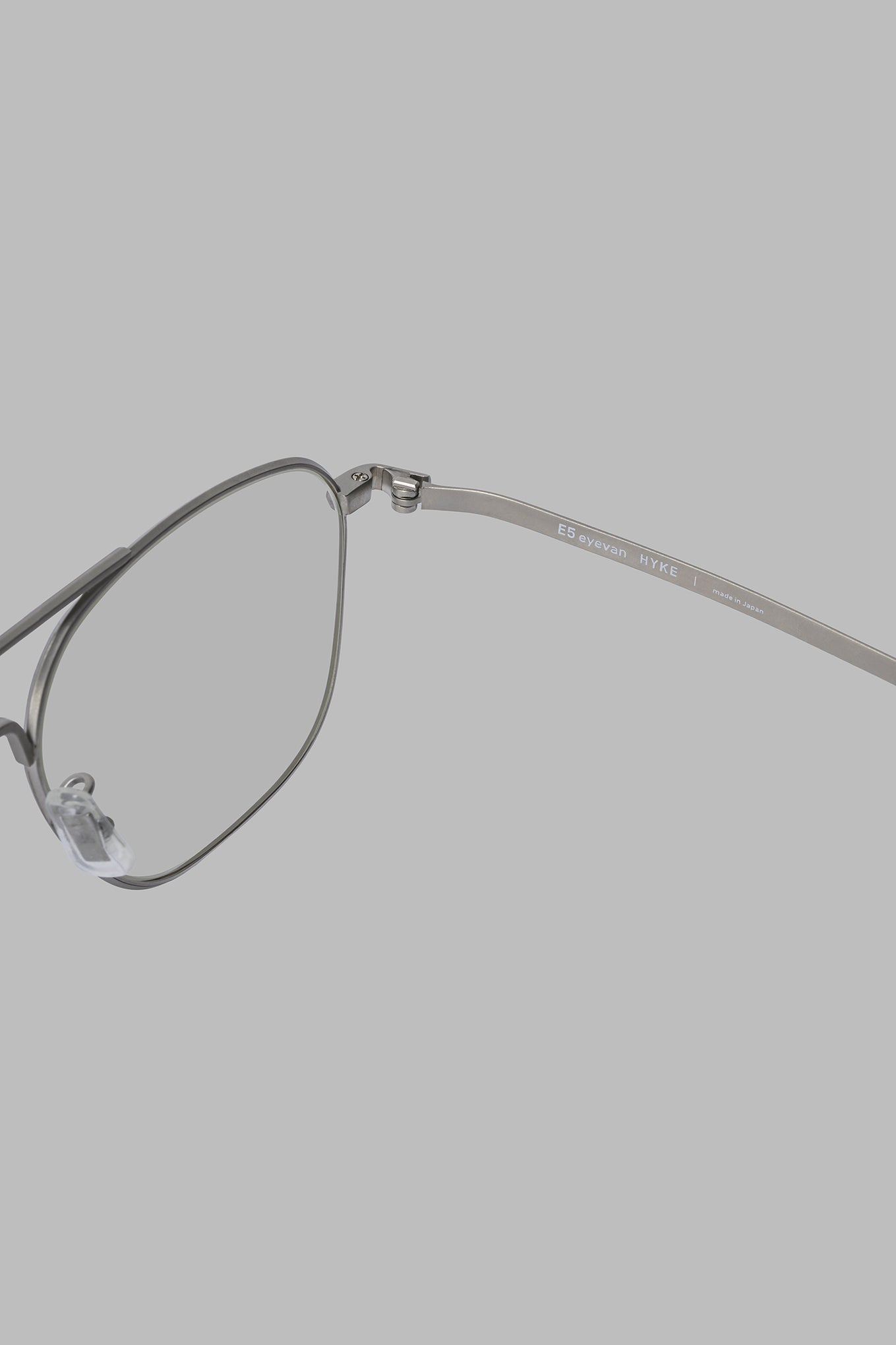 EH-2<br>E5 eyevan × HYKE