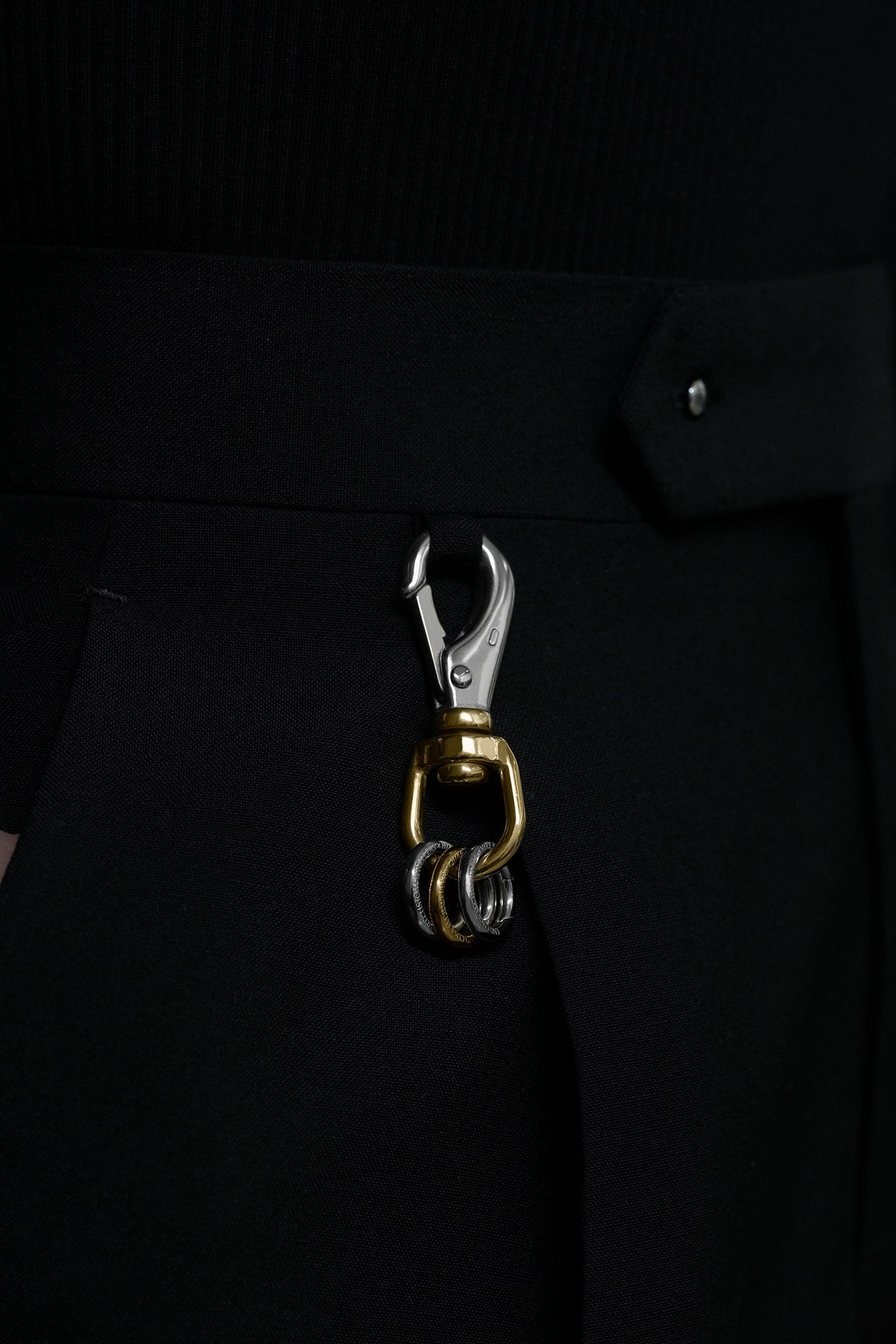 KEY HOLDER<br>END CUSTOM JEWELLERS × HYKE