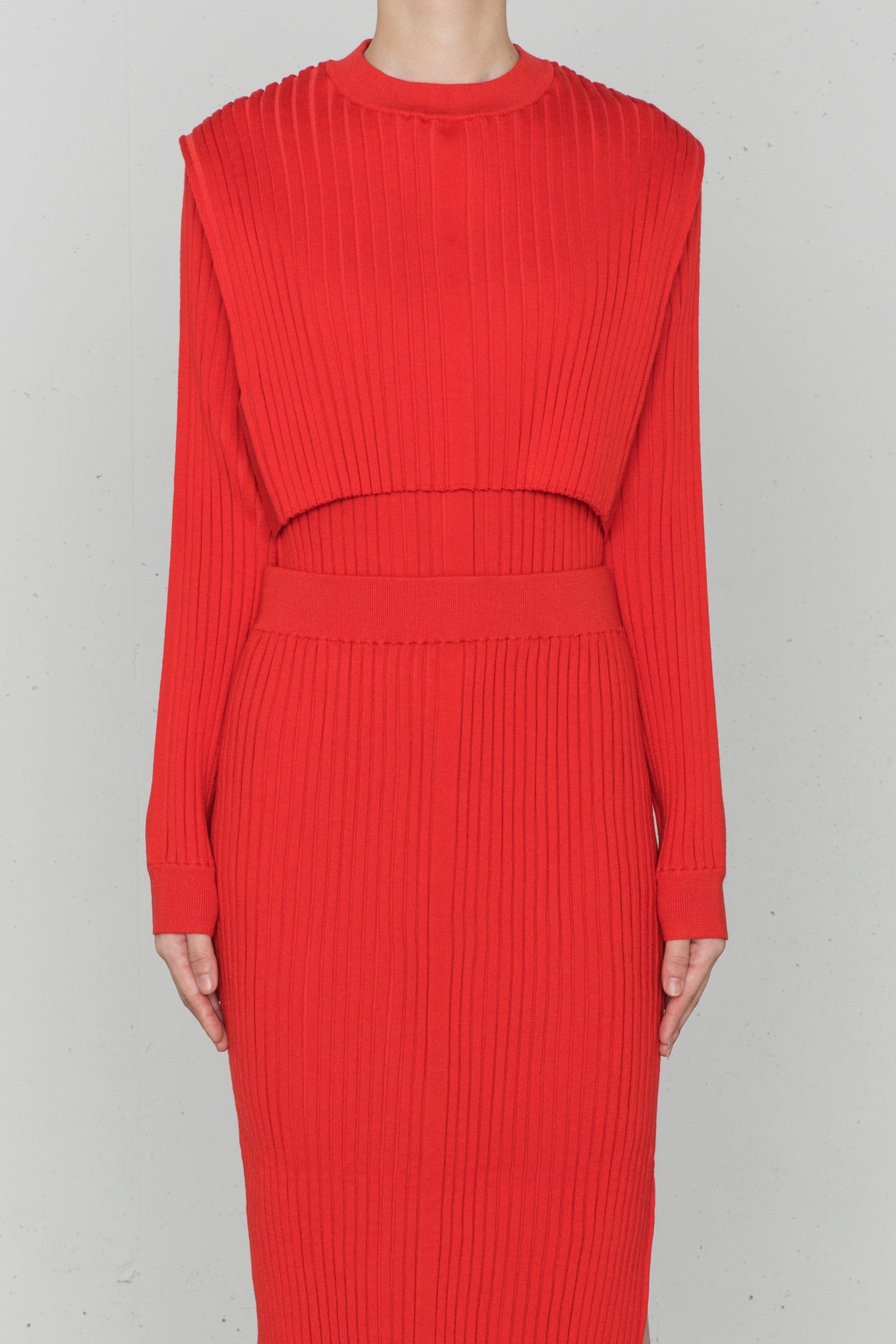 WIDE RIBBED CROPPED VEST