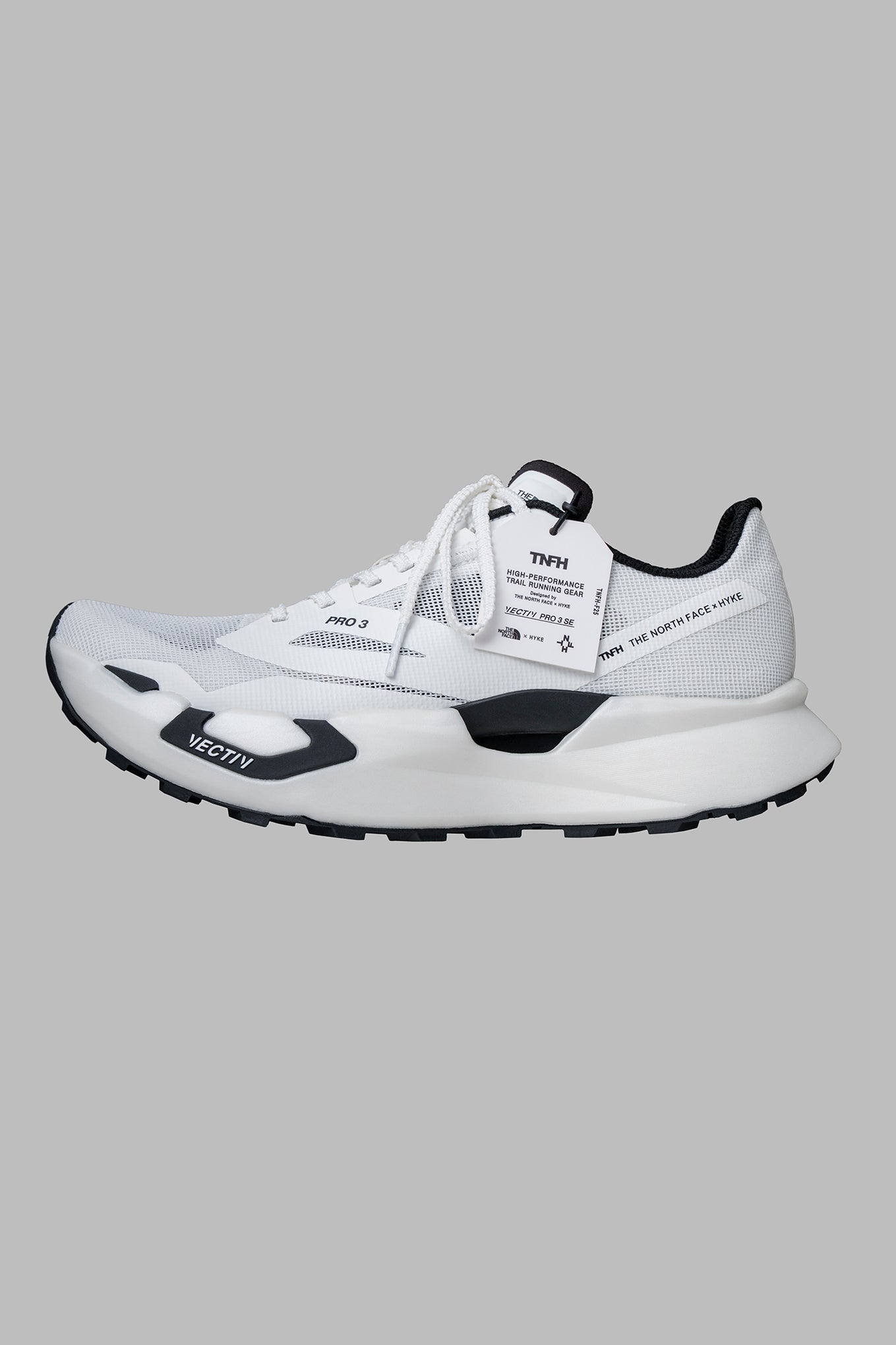 NF02503HK<br> VECTIV Pro 3 HYKE (Unisex)<br> TNFH  THE NORTH FACE × HYKE