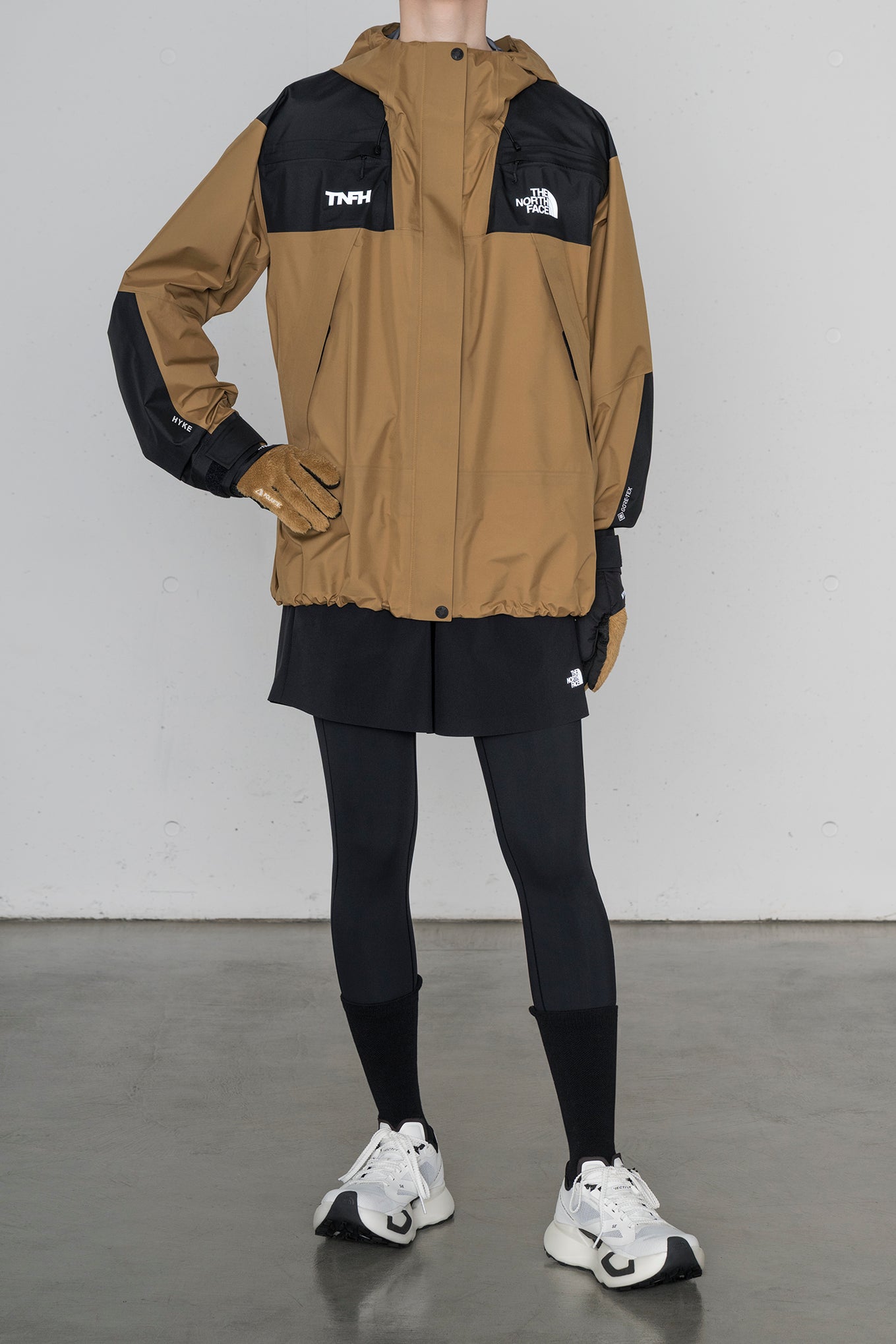 NPW254HK<br> GTX Trail Jacket (Women's)<br> TNFH  THE NORTH FACE × HYKE