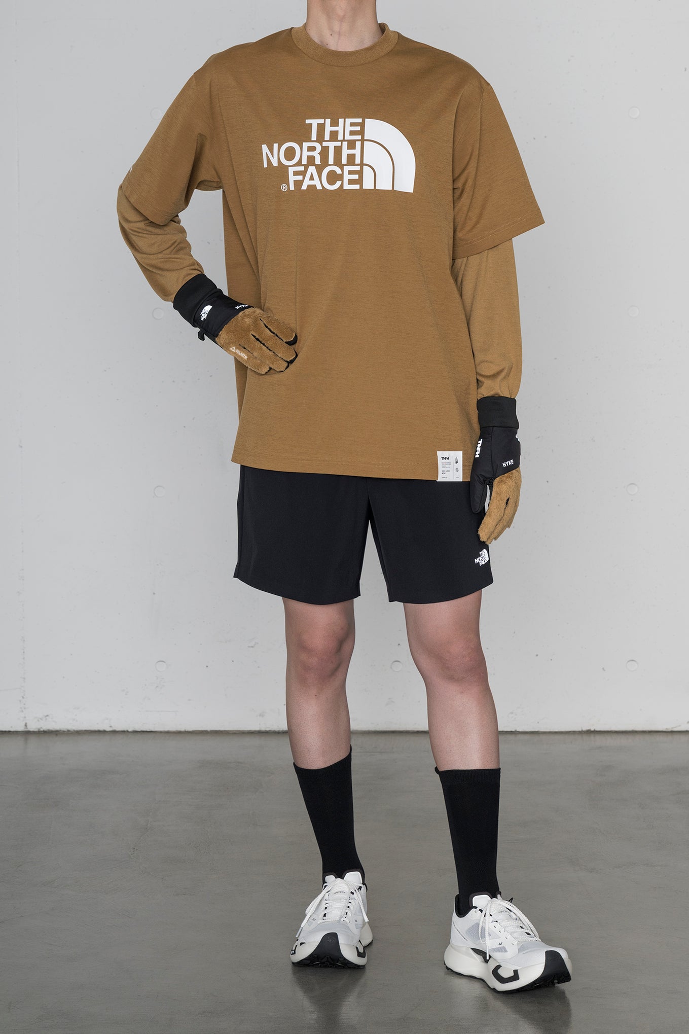 NT255HK<br> S/S Trail Crew (Men's)<br> TNFH  THE NORTH FACE × HYKE