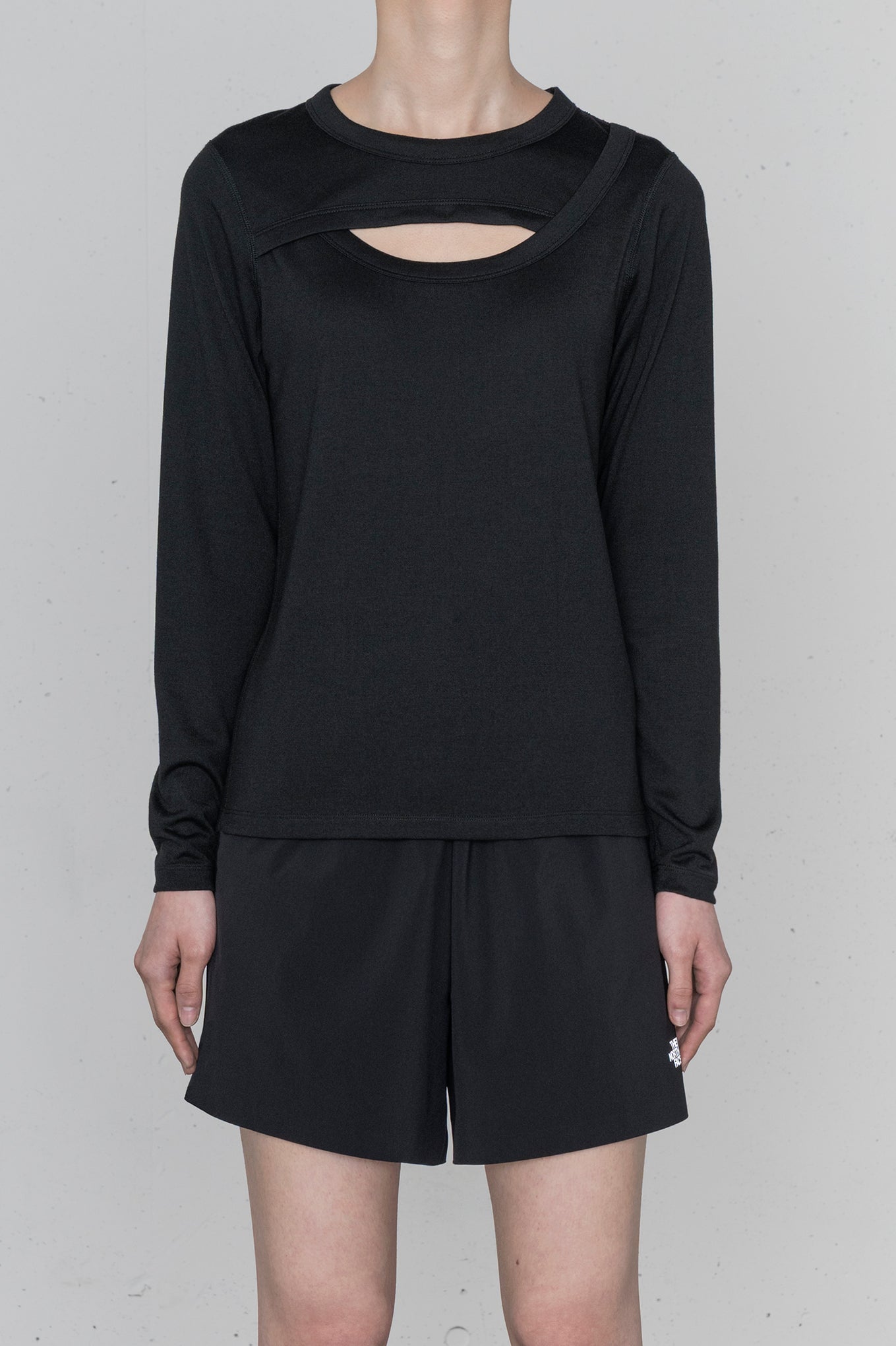 NTW256HK<br> L/S Merino Trail Crew (Women's)<br> TNFH  THE NORTH FACE × HYKE