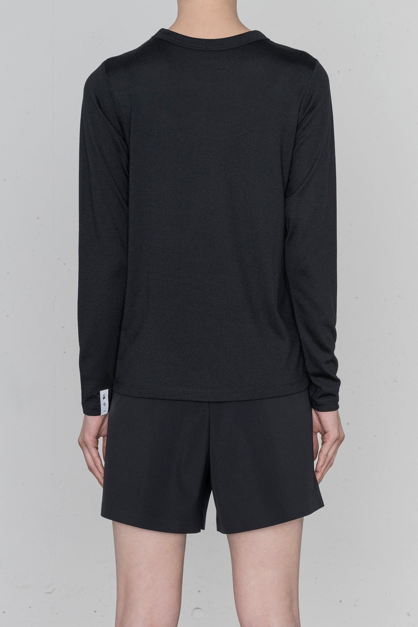 NTW256HK<br> L/S Merino Trail Crew (Women's)<br> TNFH  THE NORTH FACE × HYKE