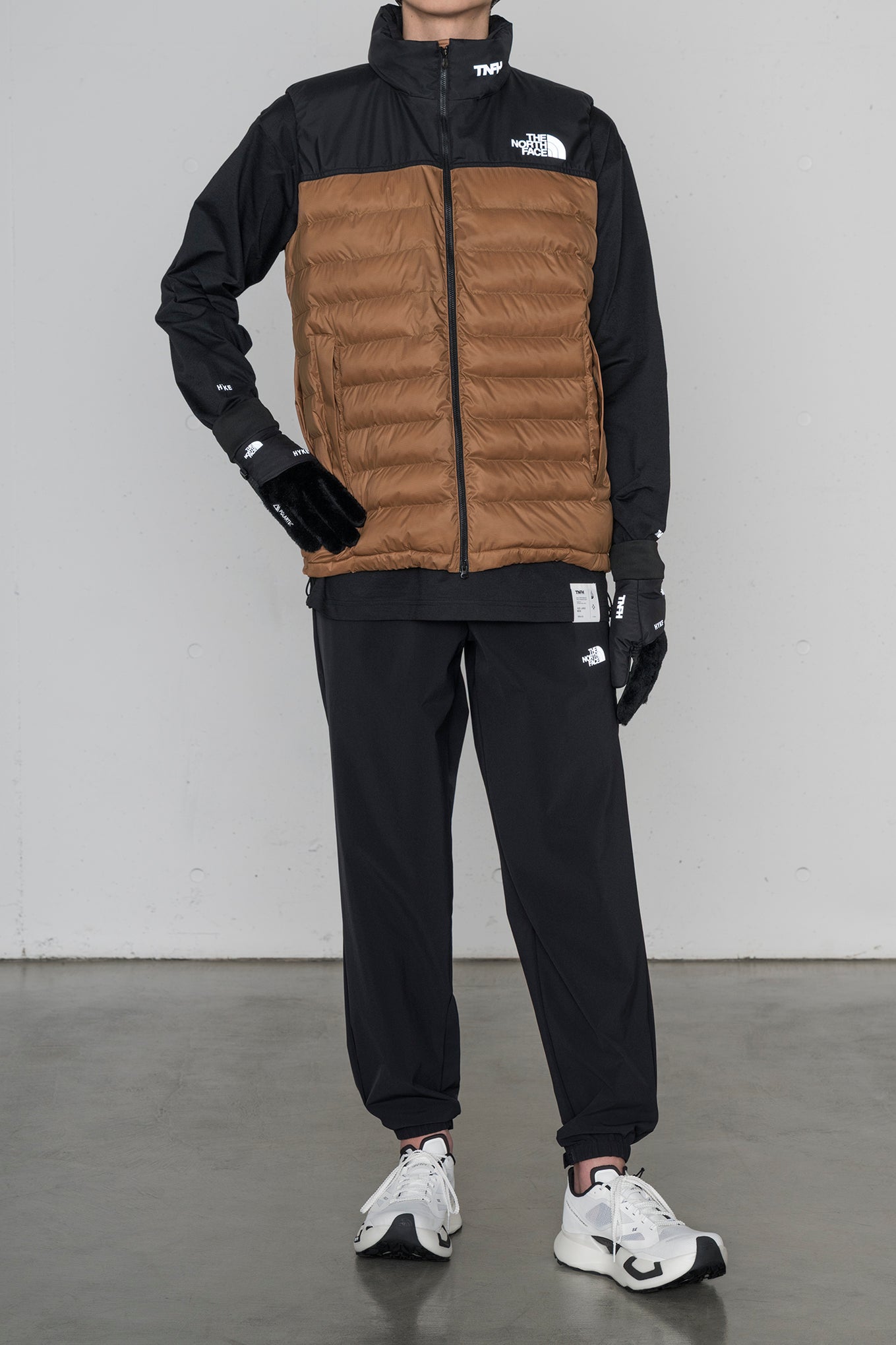 NY256HK<br> Insulation Trail  Vest (Men's)<br> TNFH  THE NORTH FACE × HYKE